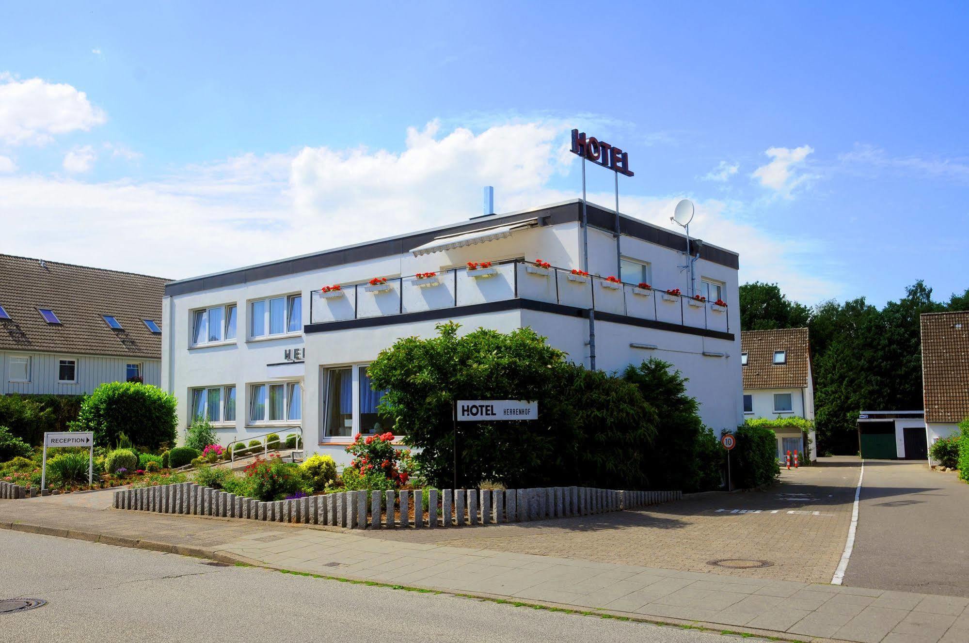 Hotel Herrenhof Lübeck Exterior foto